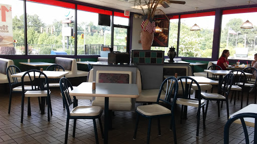 Fast Food Restaurant «Burger King», reviews and photos, 34 Sammy McGhee Blvd, Jasper, GA 30143, USA