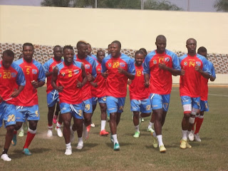 Les Léopards de la RDC en plein séance d'entrainement au centre d'Ebebiyin, en Guinée. Radio Okapi/Ph. Nana Mbala.