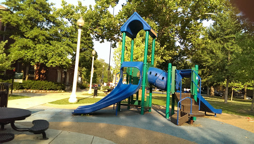 Park «Mayfair Park», reviews and photos, 4550 W Sunnyside Ave, Chicago, IL 60630, USA
