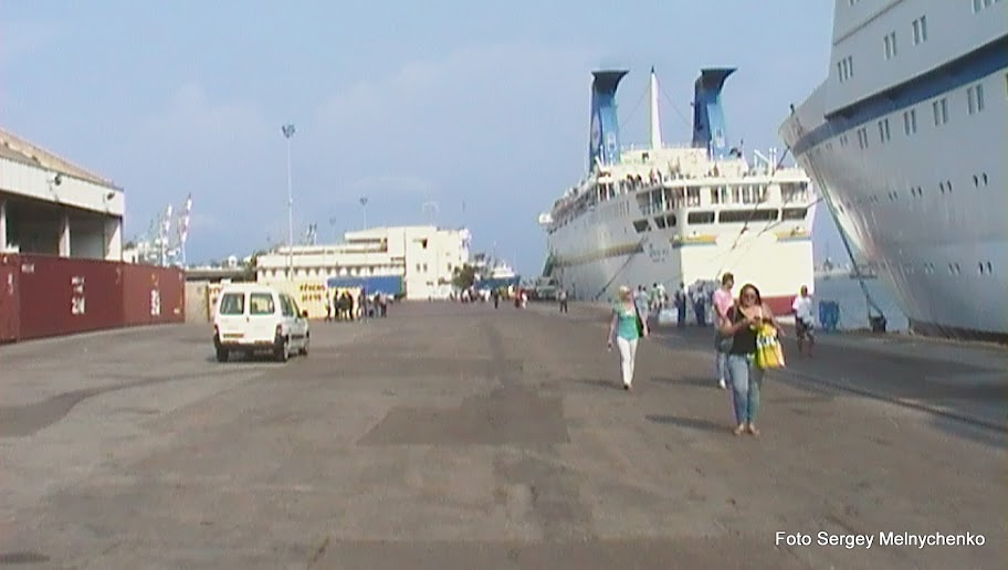 В Хайфу на грузовике или Наши первые морские приключения в круизе с «Mano»…