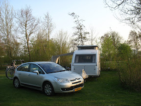 We zijn weer op de camping.