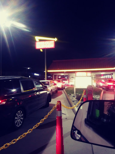Hamburger Restaurant «In-N-Out Burger», reviews and photos, 6225 Foothill Blvd, Tujunga, CA 91042, USA