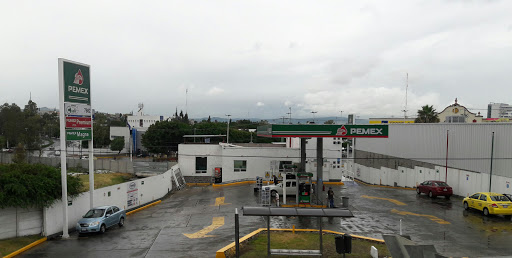 Estación de Servicio VANIB de Querétaro SA de CV, Blvd. Bernardo Quintana 4607, San Pablo Tecnologico, 76140 Santiago de Querétaro, Qro., México, Estación de servicio | QRO