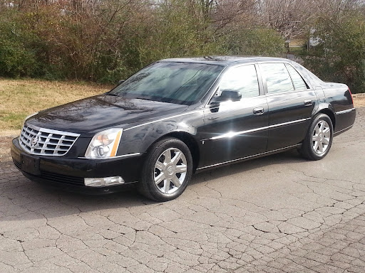 Cadillac DTS Limousine