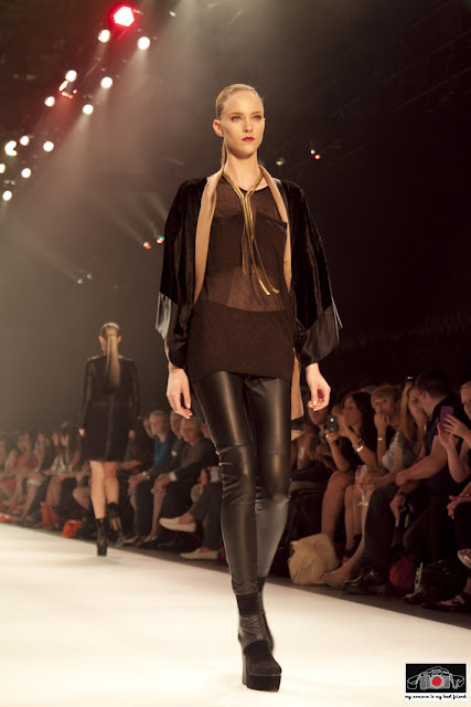 LMFF 2012_L'Oreal Paris Runway 06_Madison_Kirrily Johnston
