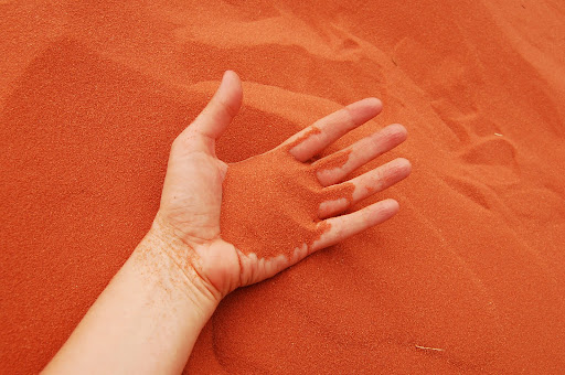 Красный песок в Иордани