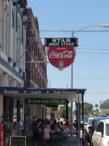 American Restaurant «Star Drug Store», reviews and photos, 510 23rd St, Galveston, TX 77550, USA
