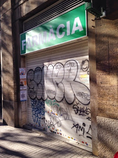 Persiana enrollable para farmacia en Barcelona