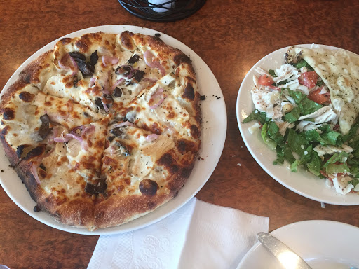 Pizza Restaurant «RedRossa Napoli Pizza», reviews and photos, 12695 University Ave # 100, Clive, IA 50325, USA