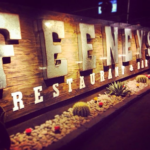 Feeney's Restaurant & Bar logo