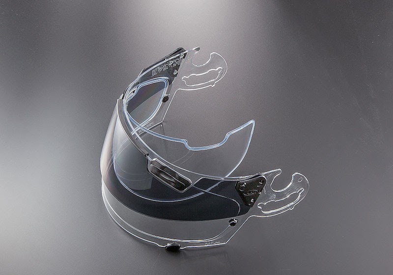 Arai giới thiệu hệ thống hỗ trợ tầm nhìn Pro Shade Visor với khả năng điều khiển không cần dùng tay Arai-Pro-Shade-Visor.