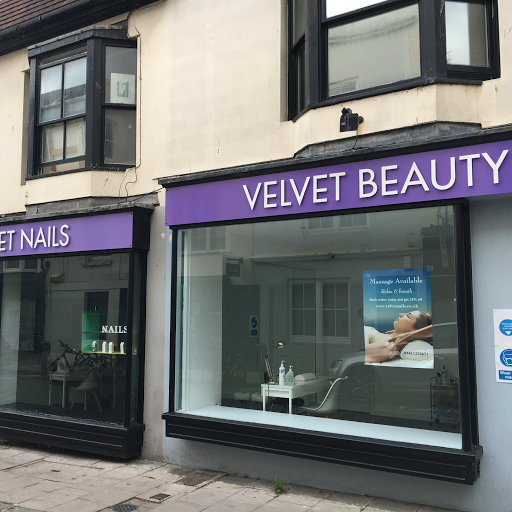 Velvet Nails & Beauty logo