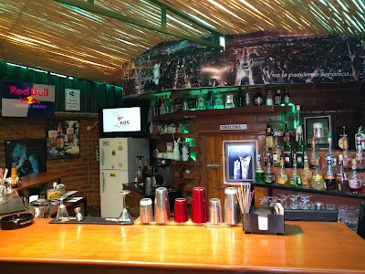 Photos of Bolivia Bartending School