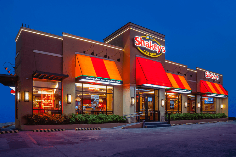 1 to 40 Meal Deal To Celebrate Shakey's 40 Years of Great Memories