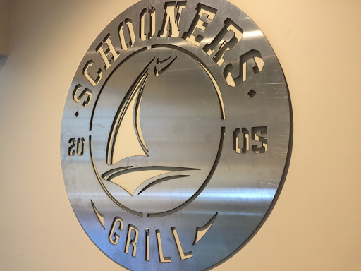 Bar & Grill «Schooners Grill», reviews and photos, 12567 Warwick Blvd, Newport News, VA 23606, USA