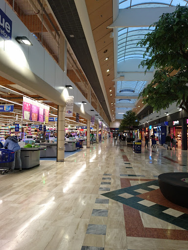 Centre commercial Carrefour Mont Saint Aignan 