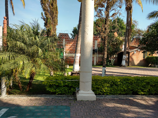 Clínica Hacienda Yautepec, Calle Camino Viejo #57, Rancho Nuevo, 62733 Morelos, Mor., México, Centro de rehabilitación | MOR