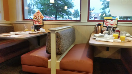 Restaurant «IHOP», reviews and photos, 3965 N Gloster St, Tupelo, MS 38804, USA