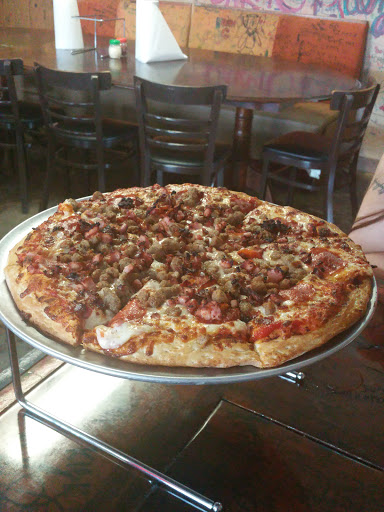 Restaurant «Prince Street Pizza & Pub», reviews and photos, 123 Prince St, Gallatin, TN 37066, USA