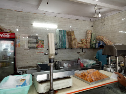 Laxmi Dairy, Shop No: 12, 13 &14, Edward Line, Kingsway Camp, GTB Nagar, Delhi, 110009, India, Dairy_Products_Shop, state DL