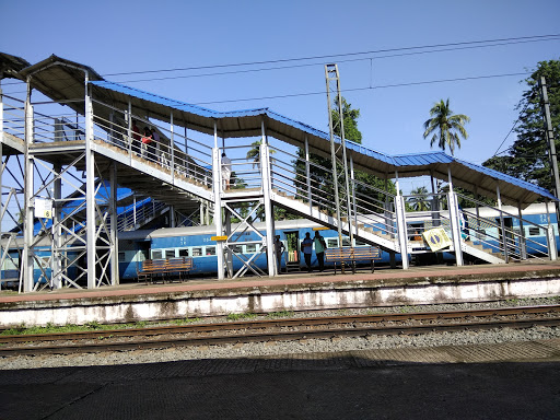 Kayankulam, bangalore, Kayamkulam Railway Station Rd, Peringala, Kayamkulam, Kerala 690502, India, Underground_Station, state KL