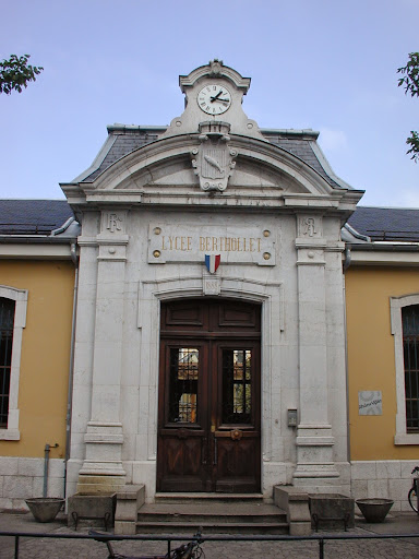 Lycée Berthollet