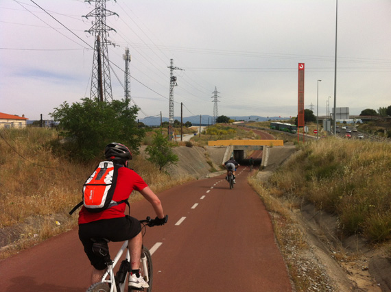 Ruta en bici de Madrid a Manzanares el Real por el GR-124, junio 2012