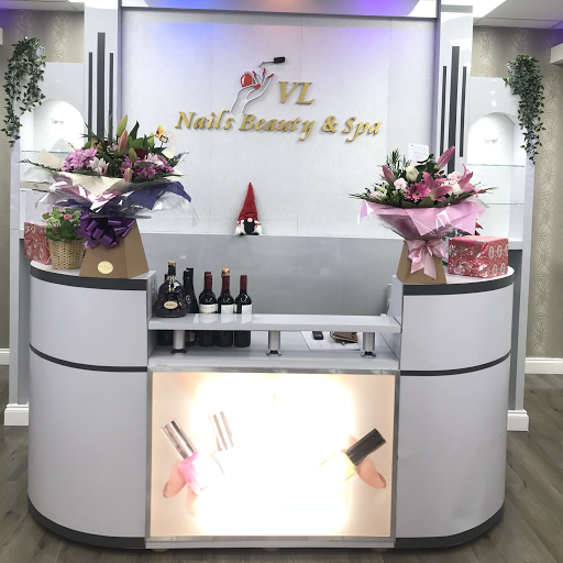 VL Nails Beauty & Spa logo