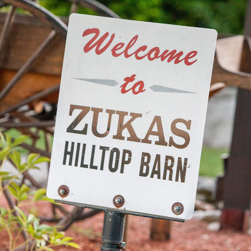 Zukas Hilltop Barn