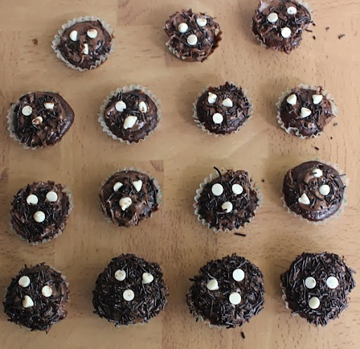 Mini Chocolate Cupcakes Recipe