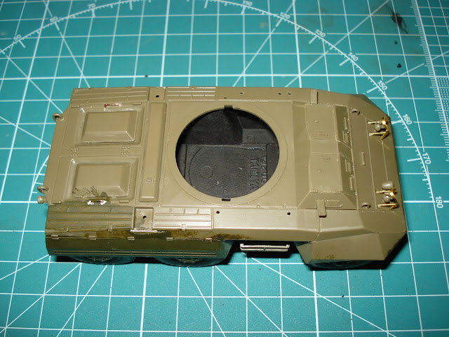 U.S. M8 Greyhound Armored Car - 1/48 - Tamiya - Page 2 DSC09490