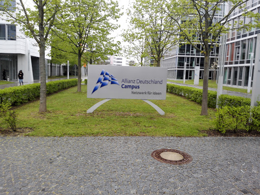 Allianz Versicherungs-AG