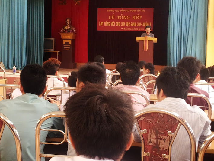 Trường Cao đẳng Sư phạm Yên Bái tổ chức tổng kết lớp tiếng Việt cho lưu học sinh Lào khóa V