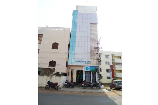 Sri Aditya Inn Botique Hotel, East Railwaystation Road,Rajamahendravaram, East Railway station Road, E Railway Station Rd, Rehmath Nagar Colony, Rajahmundry, Andhra Pradesh 533101, India, Inn, state AP