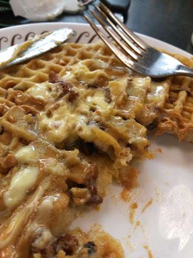 Breakfast Restaurant «Waffle House», reviews and photos, 3190 Medina Rd, Medina, OH 44256, USA