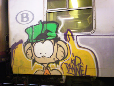 graffiti mens