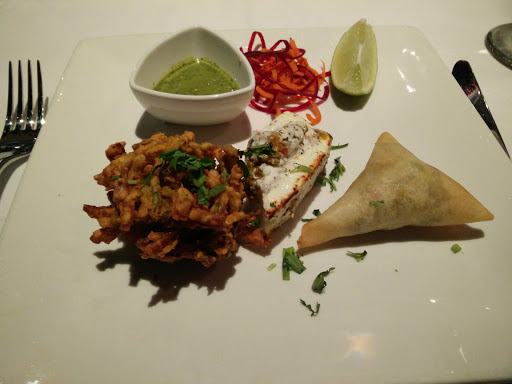 Indian Restaurant «Cardamom», reviews and photos, 7233 Beverly Blvd, Los Angeles, CA 90036, USA