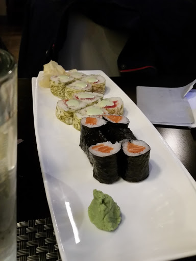 Asian Restaurant «Umi Fine Japanese & Asian Cuisine», reviews and photos, 475 Winter St, Waltham, MA 02451, USA