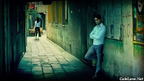 Hình ảnh tình cờ gặp lại người xưa, ngoảnh mặt mà đi Hình ảnh gặp lại người xưa