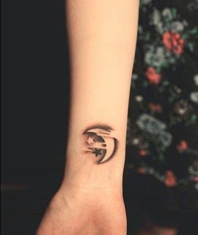 moon and star wrist tattoo ideas