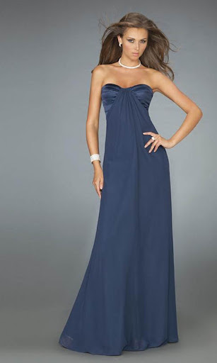 Style zur blauen trägerlosen Kleid Hochzeit
