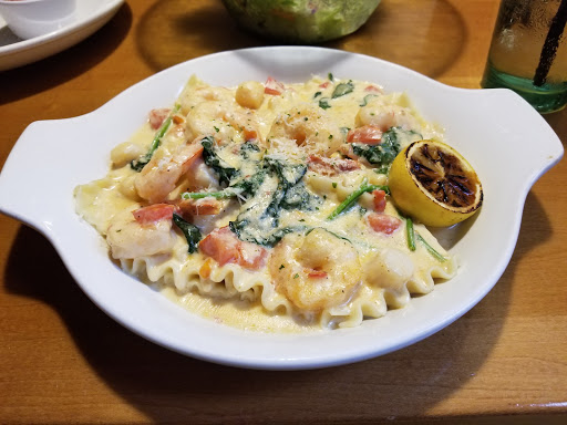 Italian Restaurant «Olive Garden», reviews and photos, 3041 Interstate 45 N, Conroe, TX 77304, USA