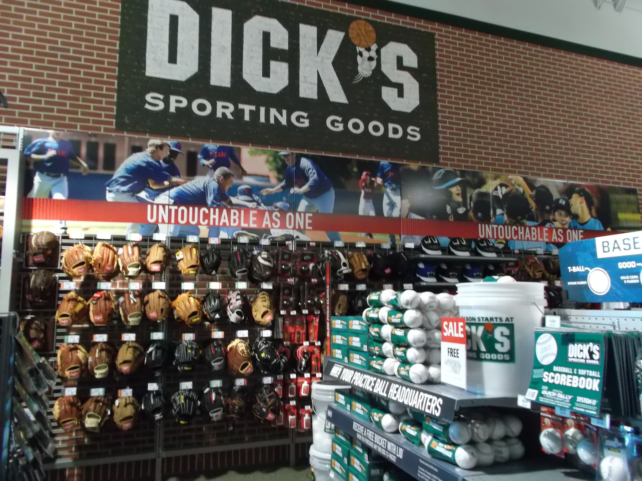 Dick Sports Store 18