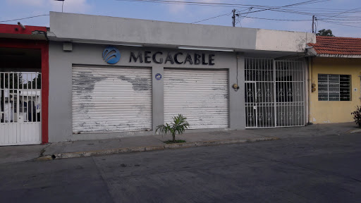 Megacable, Calle Pedro García, Hoja de Maiz, 95110 Tierra Blanca, Ver., México, Empresa de televisión por cable | VER