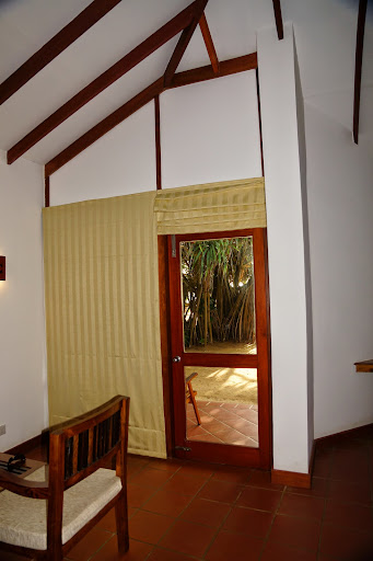 Шри-Ланка: на машине 1 100 км,  фото без комментариев, март-апрель 2013г.