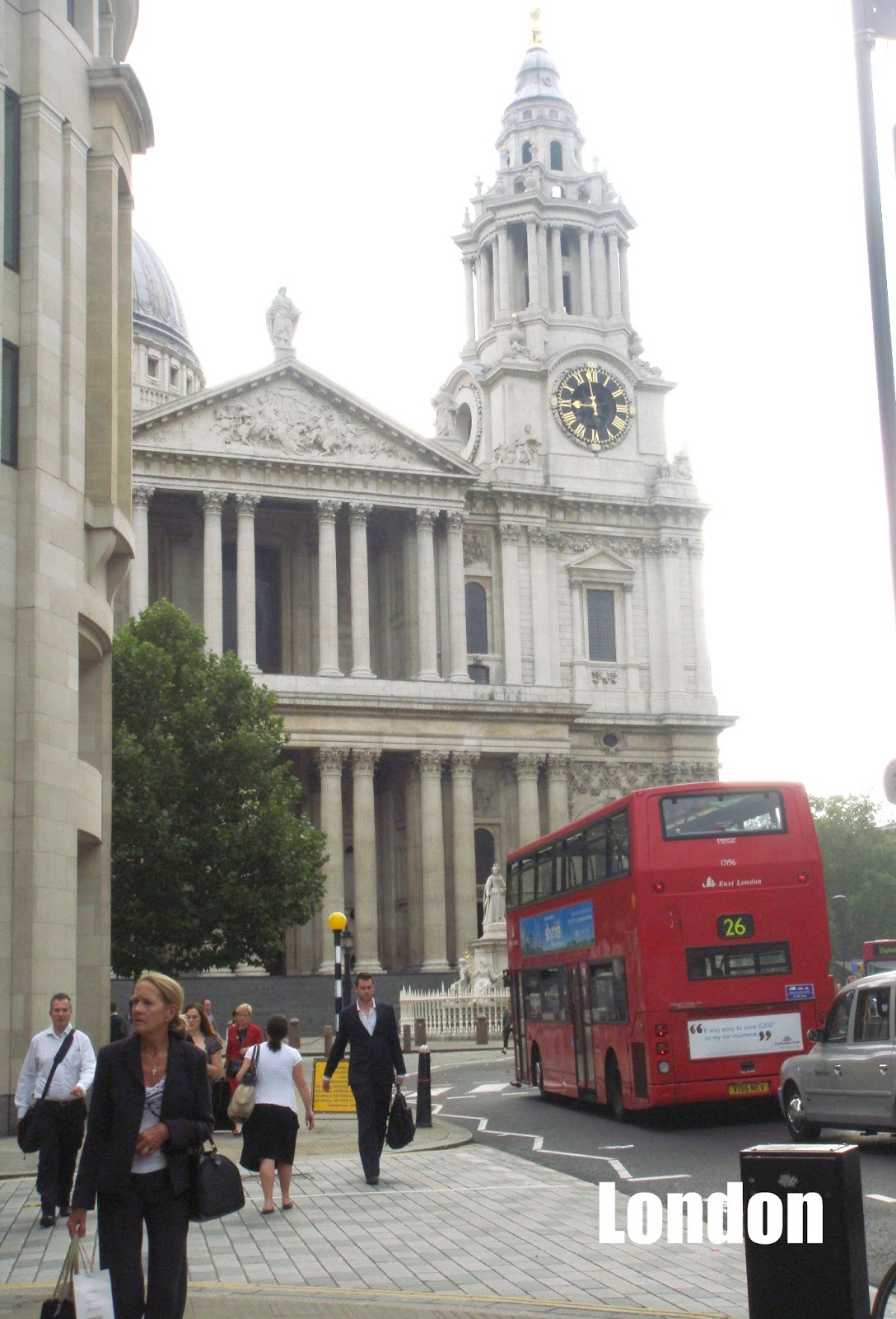 Plaza de la Catedral de Saint-Paul, Londres, Elisa N, Blog de Viajes Argentina, Lifestyle