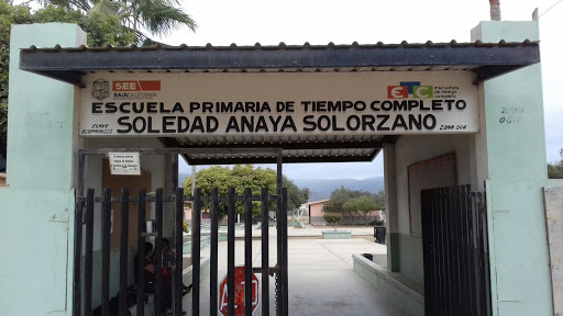 Escuela Primaria Soledad Anaya Solorzano, Perlas del Mar y Ninfas S/N, Playas de Chapultepec, 22785 Ensenada, B.C., México, Escuela de primaria | BC