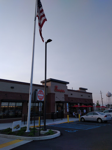 American Restaurant «Chick-fil-A Warminster», reviews and photos, 45 W Street Rd, Warminster, PA 18974, USA