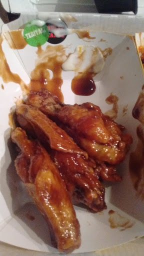 Chicken Wings Restaurant «Buffalo Wild Wings», reviews and photos, 23 Pine Lake Ave, La Porte, IN 46350, USA