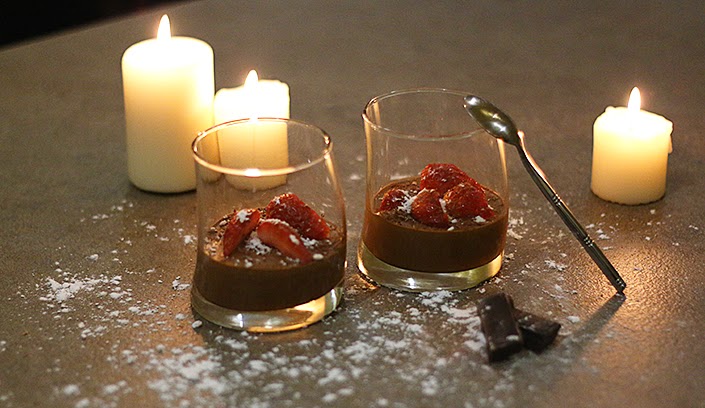  dessert de Saint Valentin, idée dîner romantique, recette mousse au chocolat, mousse au chocolat facile, recette dessert deux ingrédients